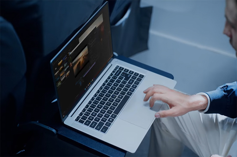 Tecno MegaBook S1: легкий 15,6-дюймовый ноутбук с Core i7, шестью динамиками и NFC картинка Tecno MegaBook S1: легкий 15,6-дюймовый ноутбук с Core i7, шестью динамиками и NFC фото