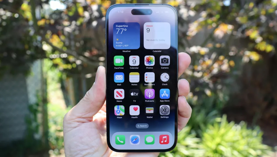 iPhone 14 Pro против Samsung Galaxy S22 Ultra