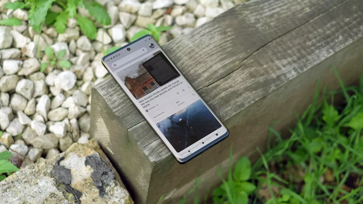 Обзор Motorola Edge 30 Fusion: "почти флагман" с разумными компромиссами фото