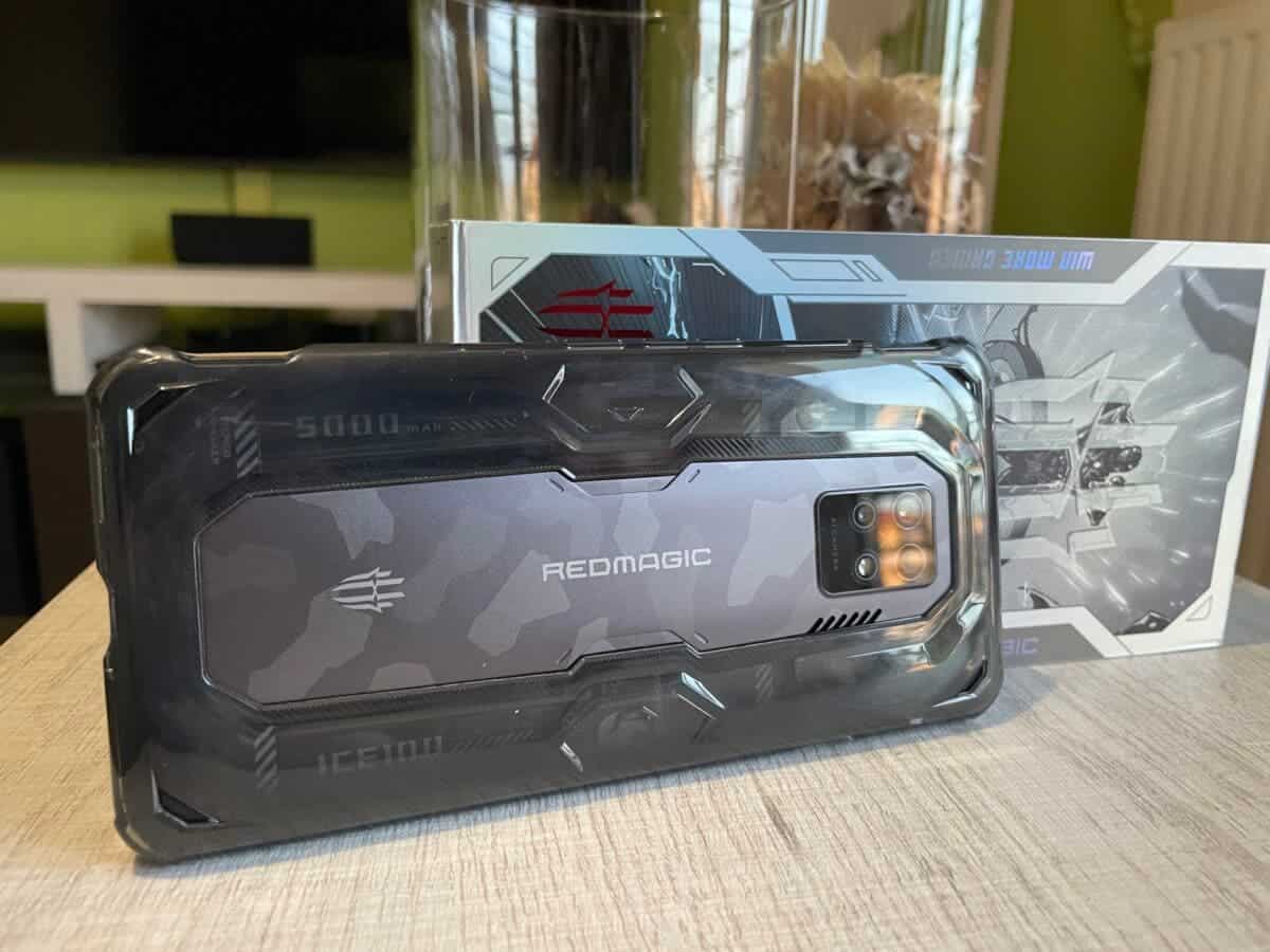 Обзор Red Magic 7S Pro: настоящий зверь в ваших руках фото