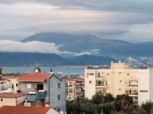 Обзор Tecno Phantom V Fold: складной дизайн картинка Обзор Tecno Phantom V Fold