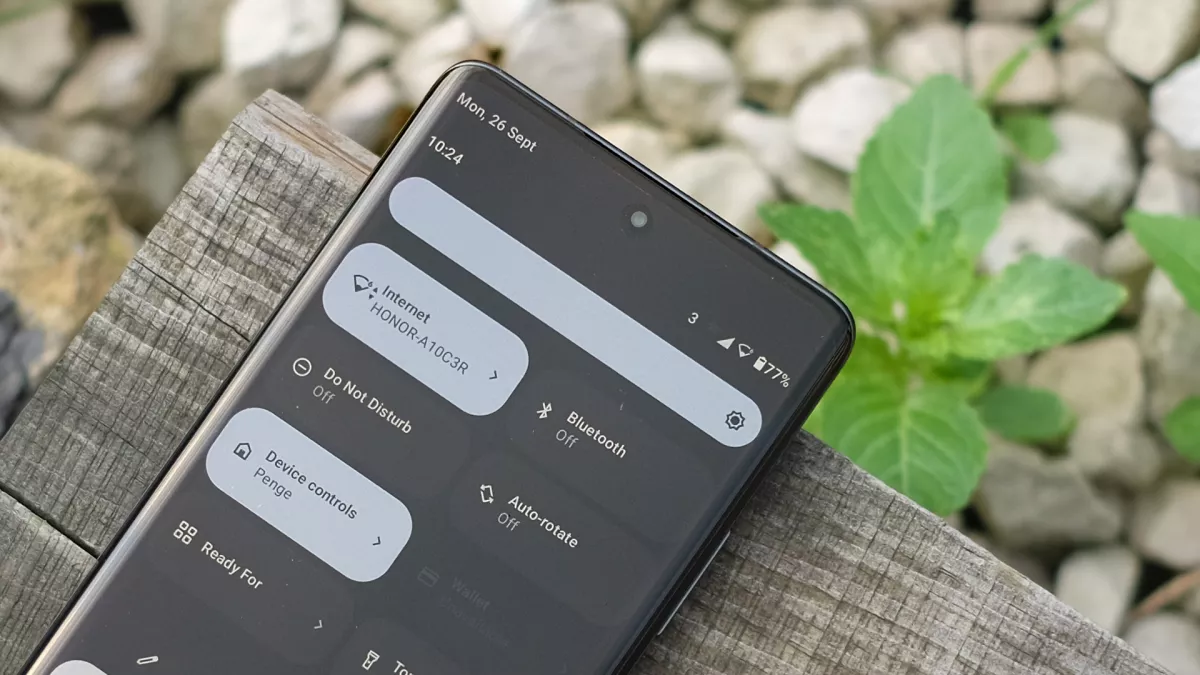 Обзор Motorola Edge 30 Fusion: "почти флагман" с разумными компромиссами фото