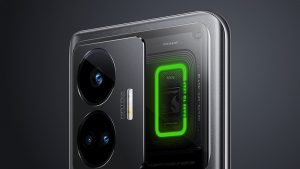 Раскрыта российская цена смартфона Realme GT3 с 1 Тбайт памяти и 240-ваттной зарядкой