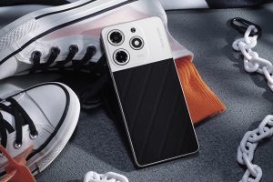 Tecno привез в РФ три бюджетных смартфона с отделкой из экокожи