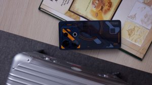 Это Infinix GT 10 Pro, игровой смартфон, который выйдет в начале августа