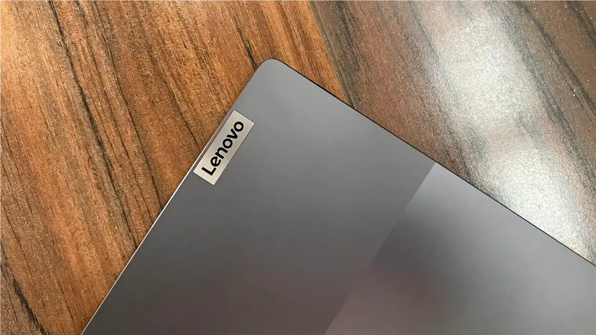 Обзор Lenovo Smart Paper фото