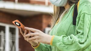 Honor X9b: смартфон среднего класса с удароустойчивым экраном и камерой на 108 мегапикселей