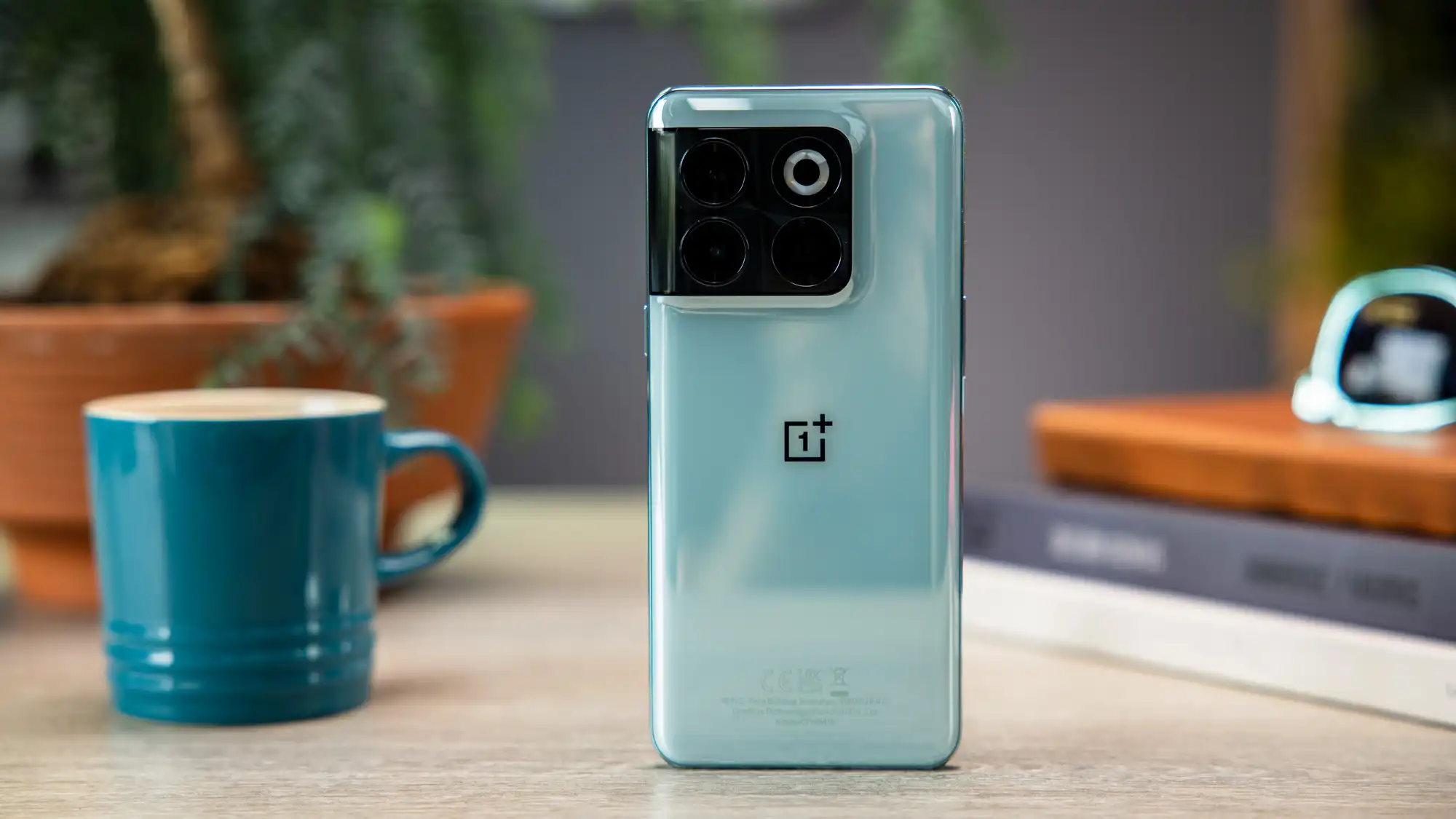 Лучший телефон OnePlus 2023 года фото