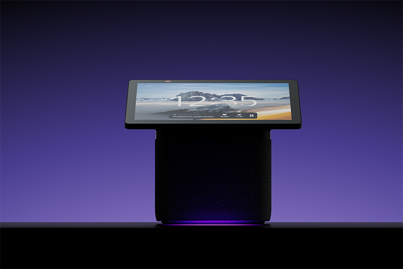 «Яндекс» представил свою первую смарт-колонку с большим сенсорным экраном фото