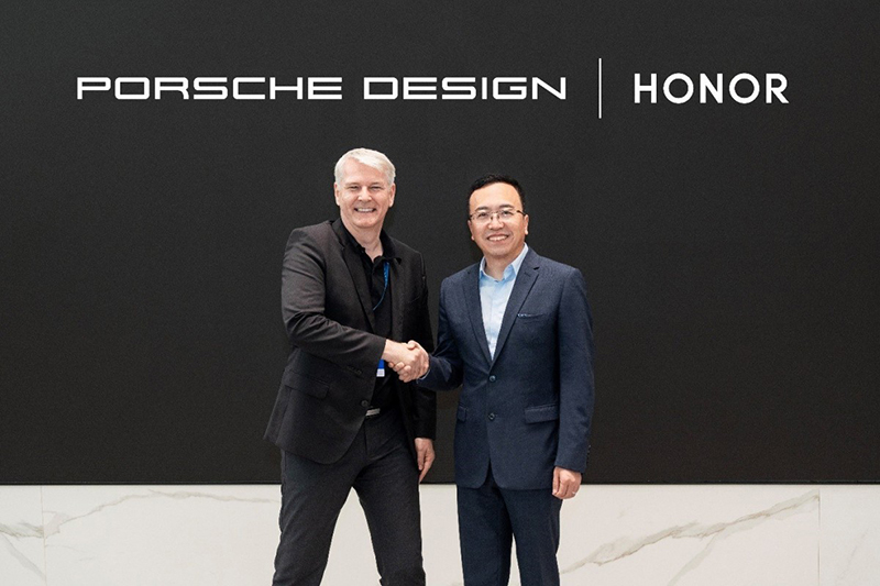 Honor и Porsche Design займутся выпуском высококлассных смартфонов картинка Honor и Porsche Design займутся выпуском высококлассных смартфонов фото