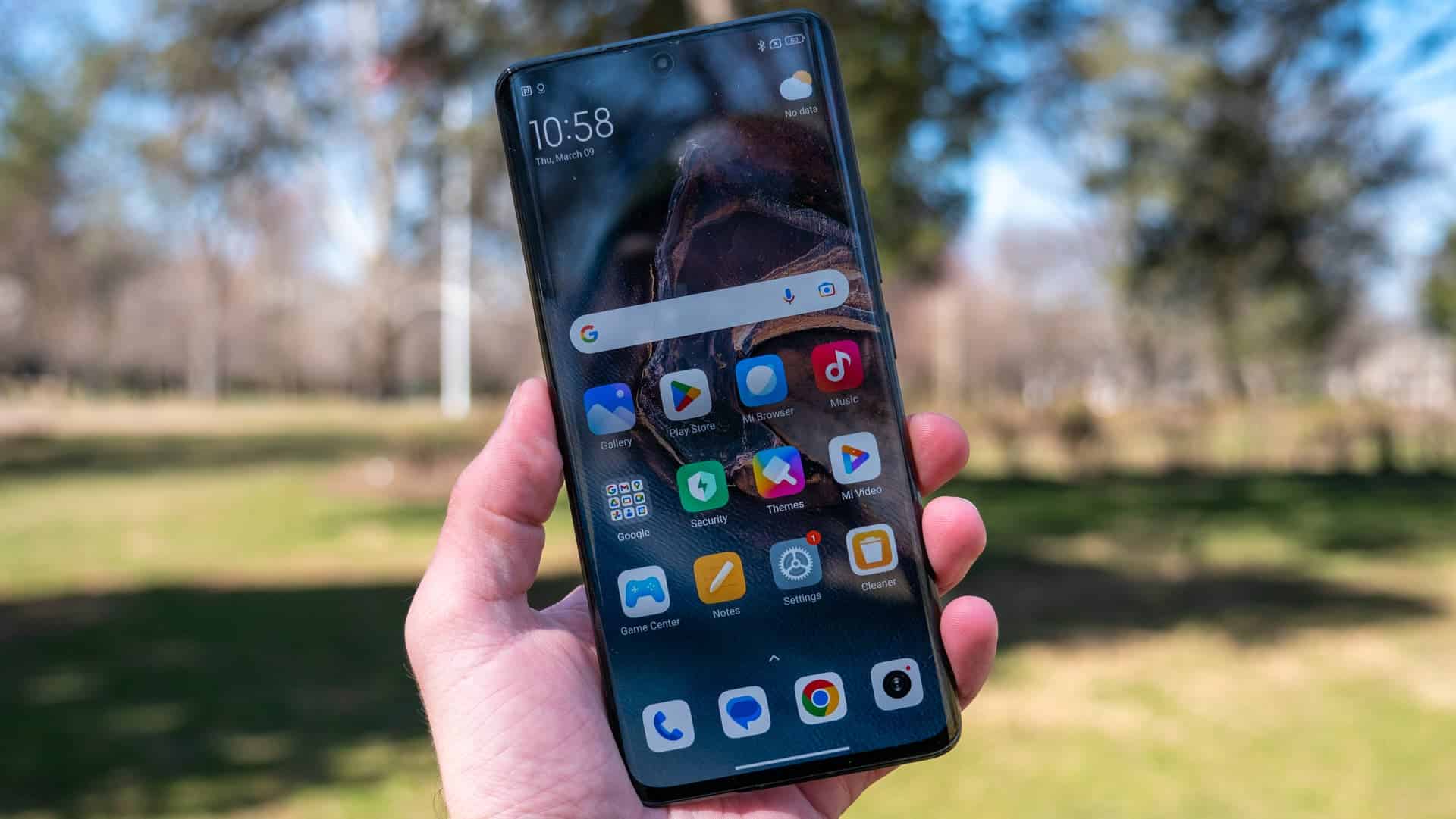 Готовьтесь к HyperOS: Xiaomi предлагает пользовательский андроид нового поколения фото