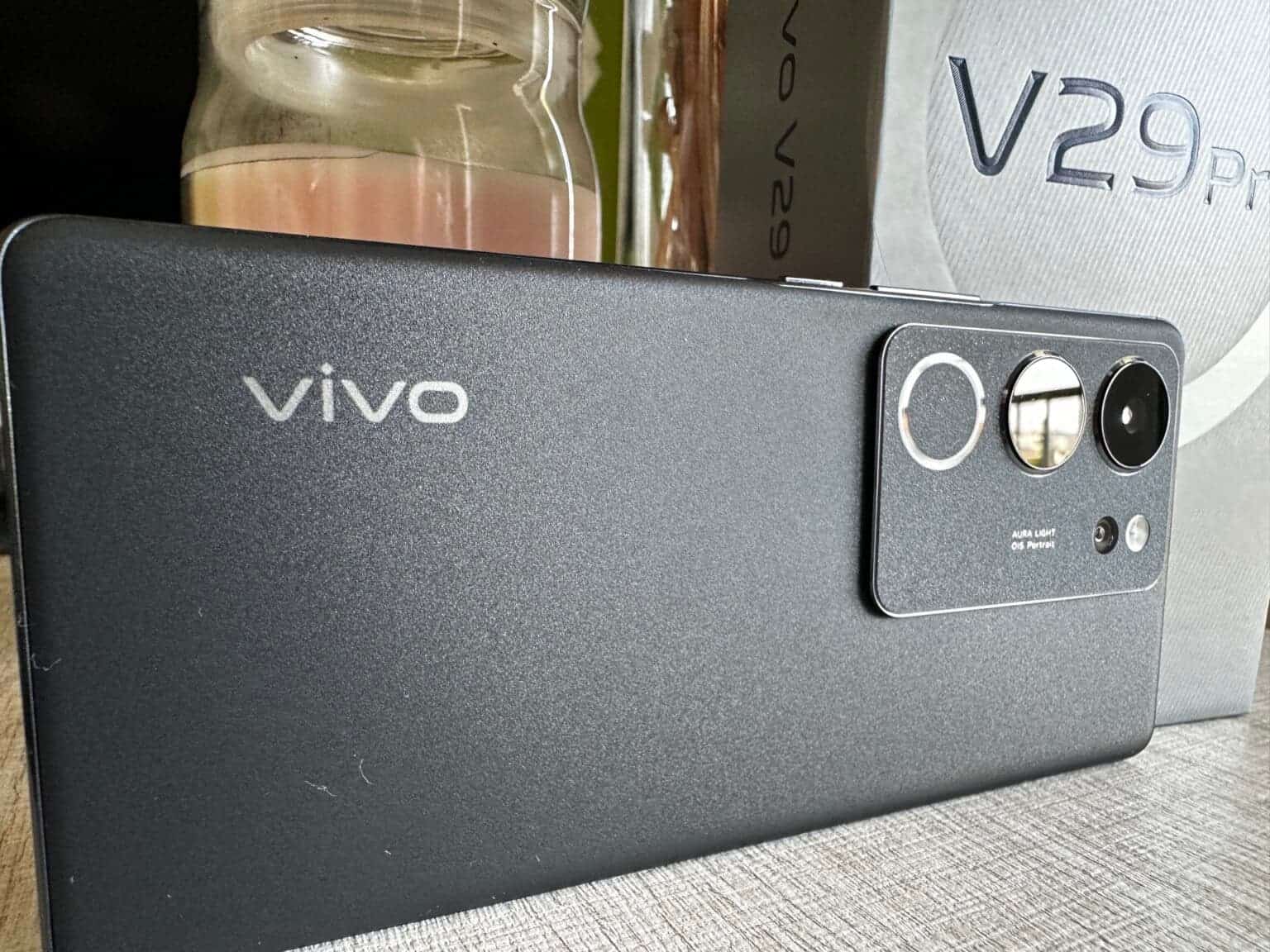Обзор Vivo V29 Pro: смартфон, нацеленный на работу с камерой фото