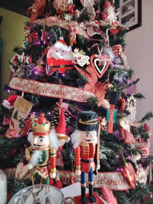 Чудеса в рамках бюджета: знакомство с Honor Magic 6 Lite фото