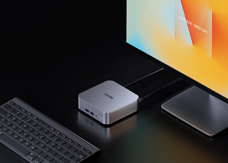 В Россию прибыл мини-компьютер Tecno Mega Mini M1 размером с пачку салфеток фото