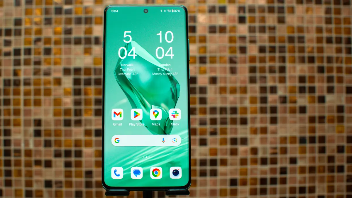 Обзор OnePlus 12: самый лучший смартфон на рынке фото