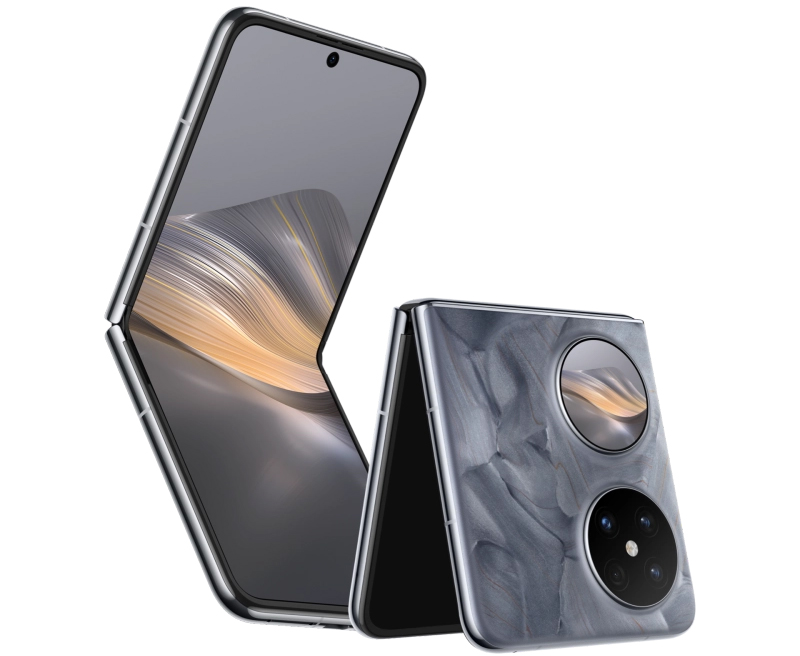 Представлен первый в мире раскладной телефон с четырьмя задними камерами фото