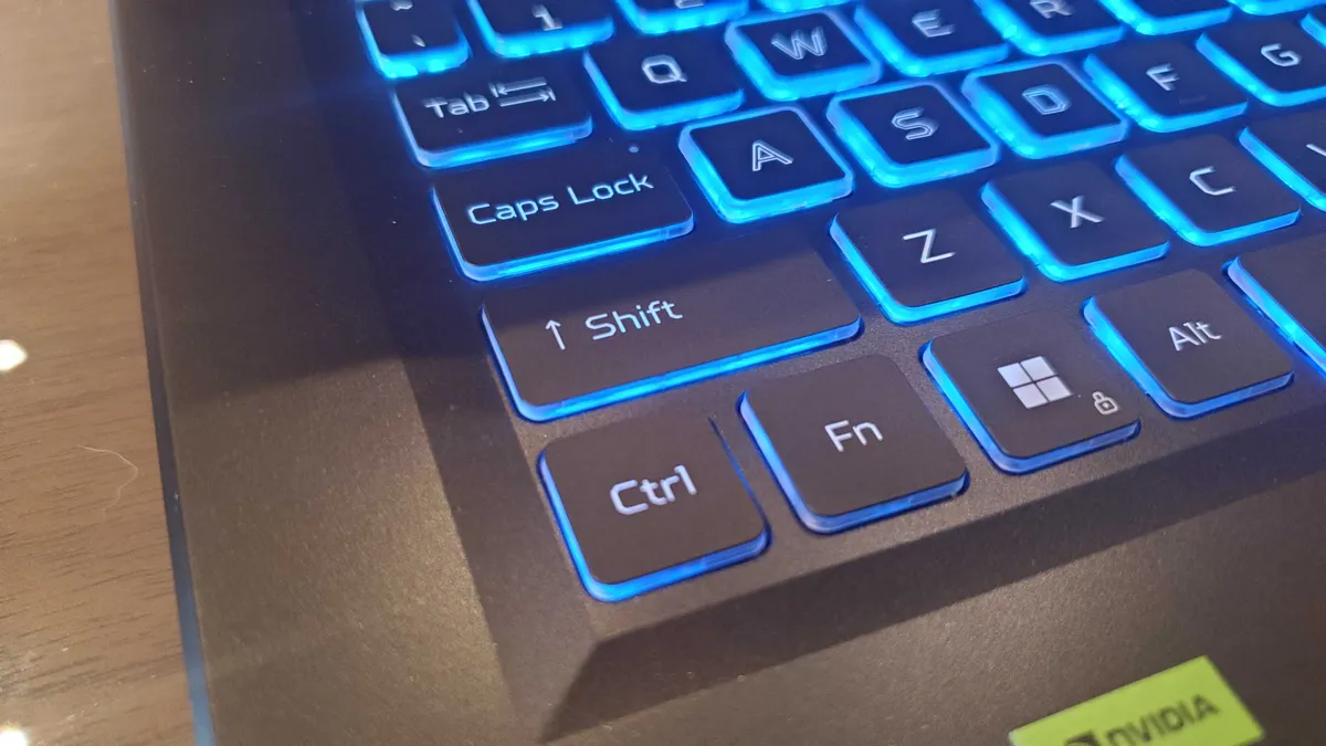 Обзор Acer Nitro 17: бюджетный игровой ноутбук с сильными характеристиками фото