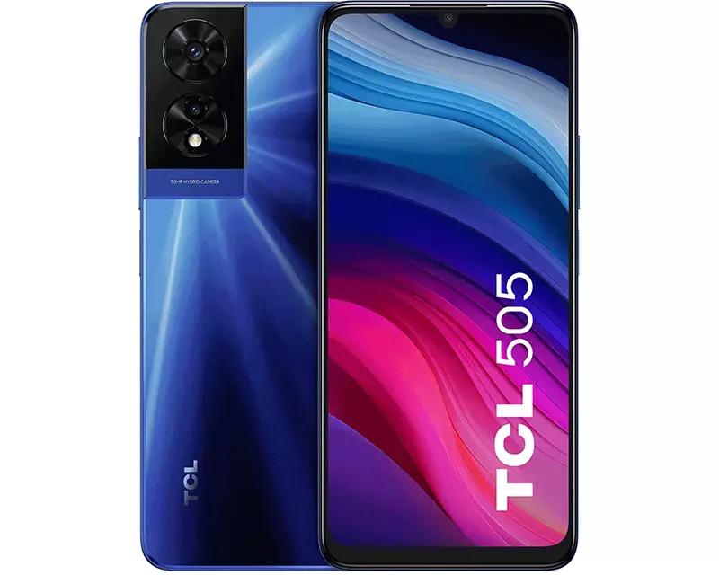 Лучшие премьеры недели: от смарт-часов Motorola до флагманской "раскладушки" Honor фото