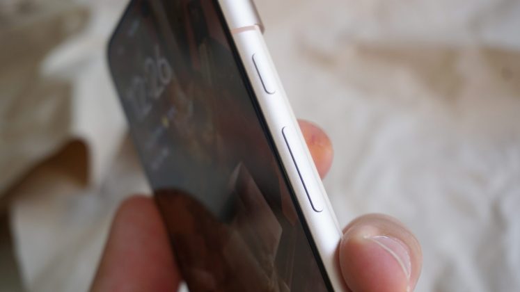 Samsung Galaxy S24 против Google Pixel 8: ключевые отличия фото