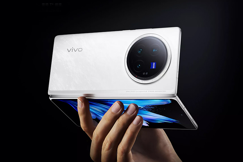 275657Представлен флагманский раскладной смартфон Vivo X Fold3 Pro с защитой от воды и камерами Zeiss