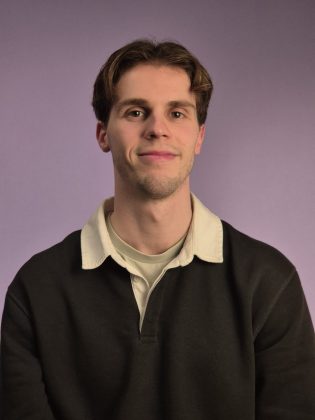 Обзор Samsung Galaxy S24 Plus: наконец-то у Plus появился смысл для существования фото