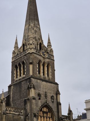 Обзор Samsung Galaxy S24 Plus: наконец-то у Plus появился смысл для существования фото