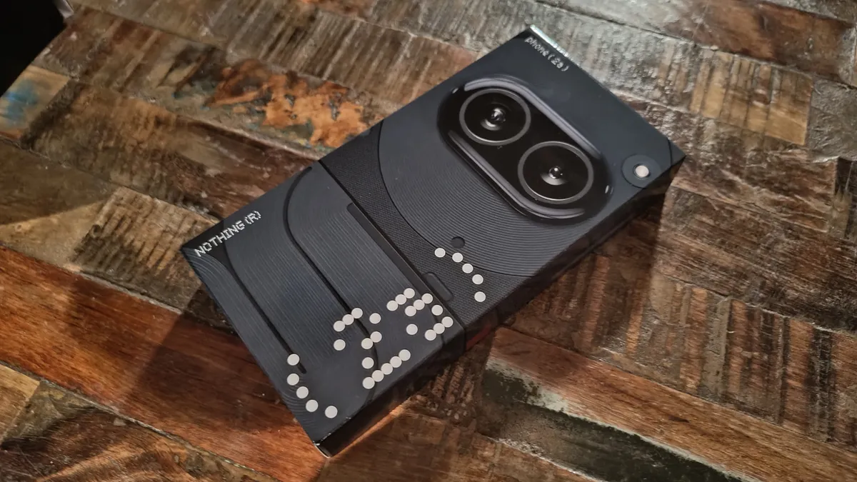 Обзор Nothing Phone 2a фото