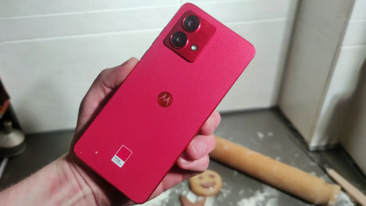 Motorola Moto G84