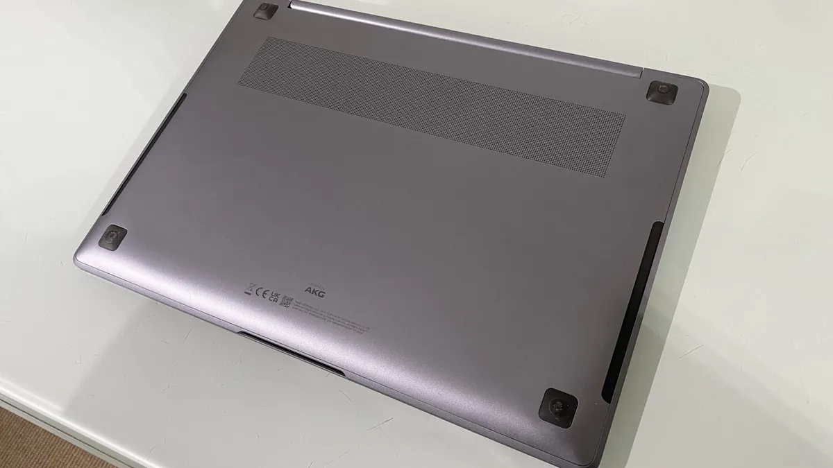 Samsung Galaxy Book4 Pro