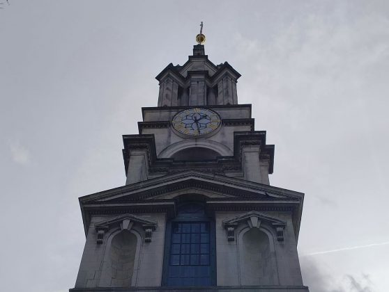 Обзор Nothing Phone 2a фото