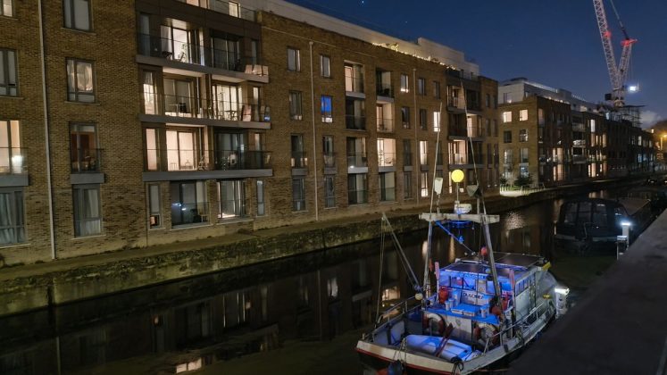 Обзор Nothing Phone 2a фото