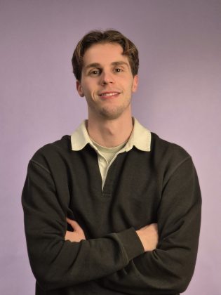 Обзор Samsung Galaxy S24 Plus: наконец-то у Plus появился смысл для существования фото