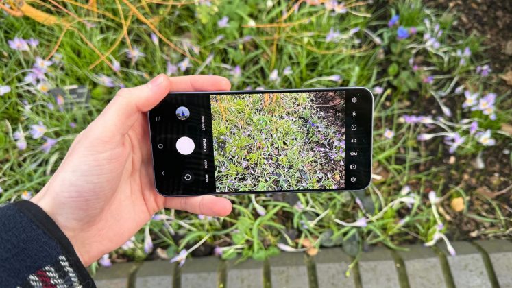 Обзор Samsung Galaxy S24 Plus: наконец-то у Plus появился смысл для существования фото