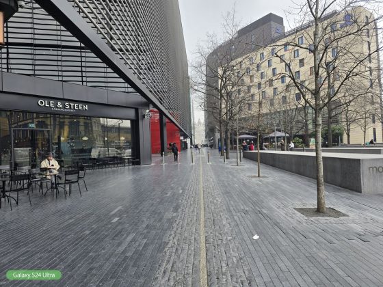 Столкновение камерофонов: битва между iPhone 15 Pro Max, Pixel 8 Pro и Galaxy S24 фото