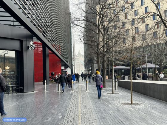 Столкновение камерофонов: битва между iPhone 15 Pro Max, Pixel 8 Pro и Galaxy S24 фото