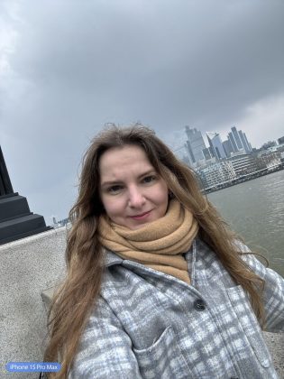 Столкновение камерофонов: битва между iPhone 15 Pro Max, Pixel 8 Pro и Galaxy S24 фото