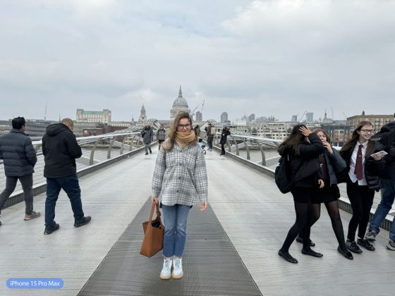 Столкновение камерофонов: битва между iPhone 15 Pro Max, Pixel 8 Pro и Galaxy S24 фото