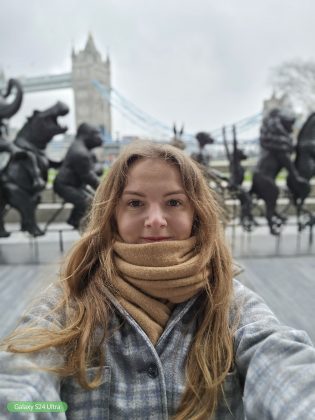 Столкновение камерофонов: битва между iPhone 15 Pro Max, Pixel 8 Pro и Galaxy S24 фото