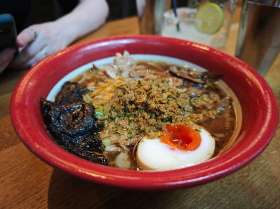 Обзор Xiaomi 14 Ultra фото