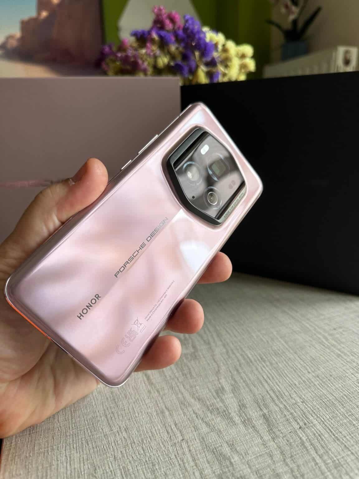 Honor Magic 6 RSR Porsche Design