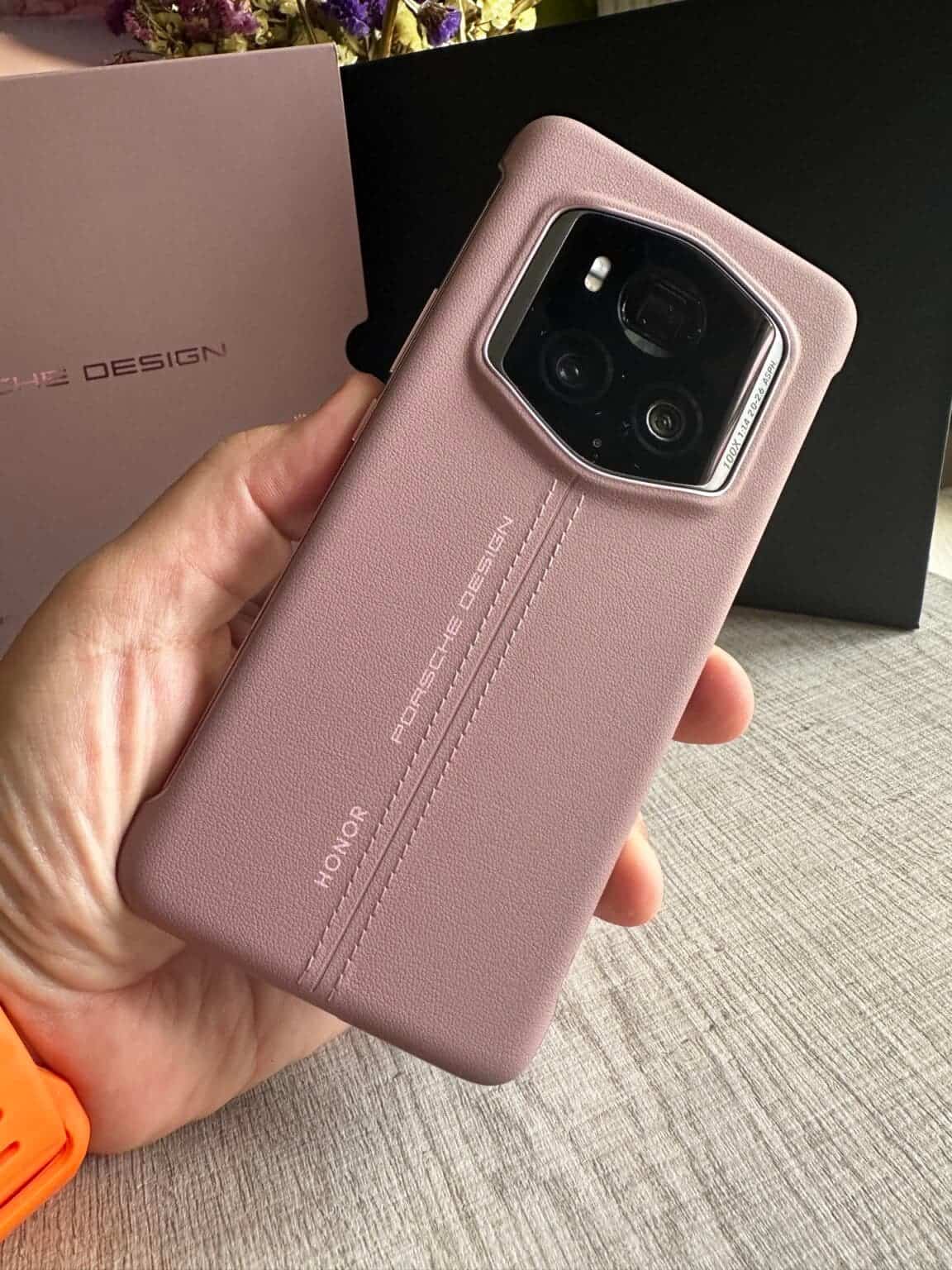 Honor Magic 6 RSR Porsche Design