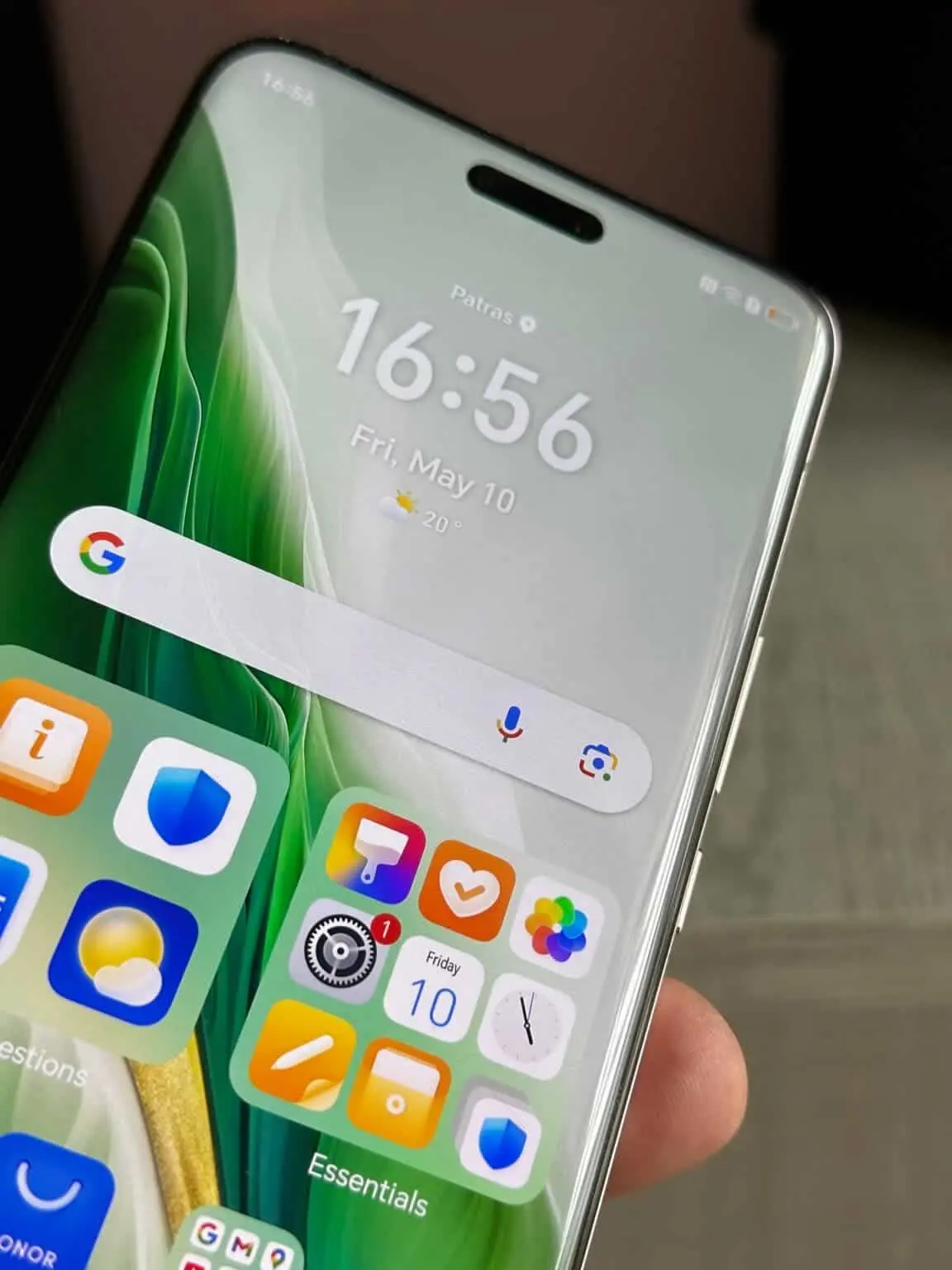 Honor Magic 6 RSR Porsche Design