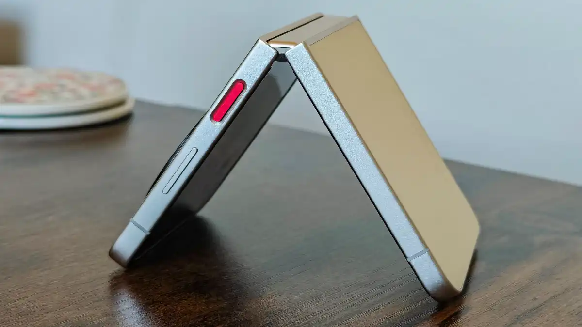 Nubia Flip 5G