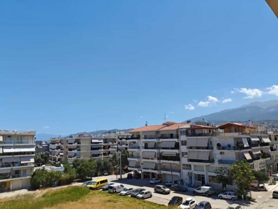 Обзор Tecno Spark 20 Pro 5G фото