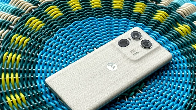 Обзор Motorola Edge 50 Ultra