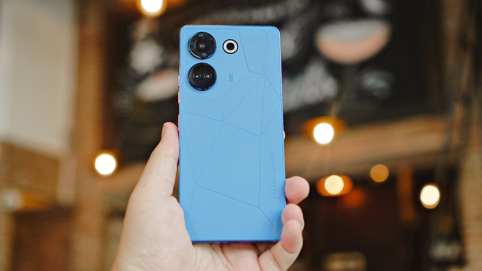 Топ лучших смартфонов от Tele2 в 2024 году фото