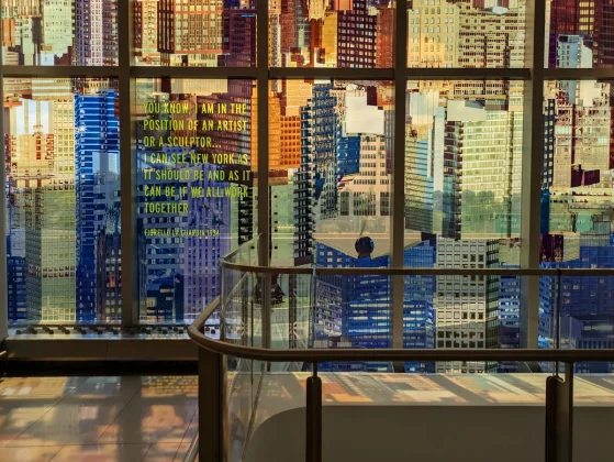 Сравнение Google Pixel 8a и iPhone 15 фото