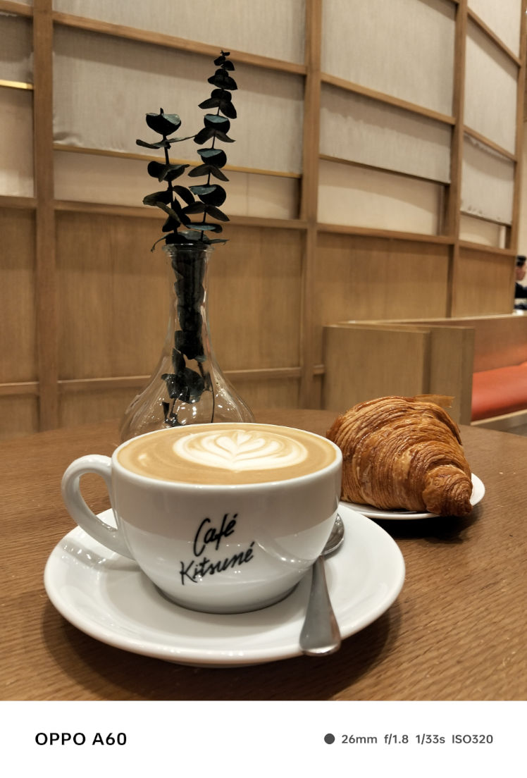 Обзор OPPO A60: достойный и долговечный фото