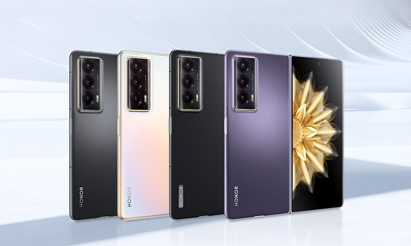 281511В «М.Видео» рассказали, какие смартфоны-«раскладушки» покупают лучше всего