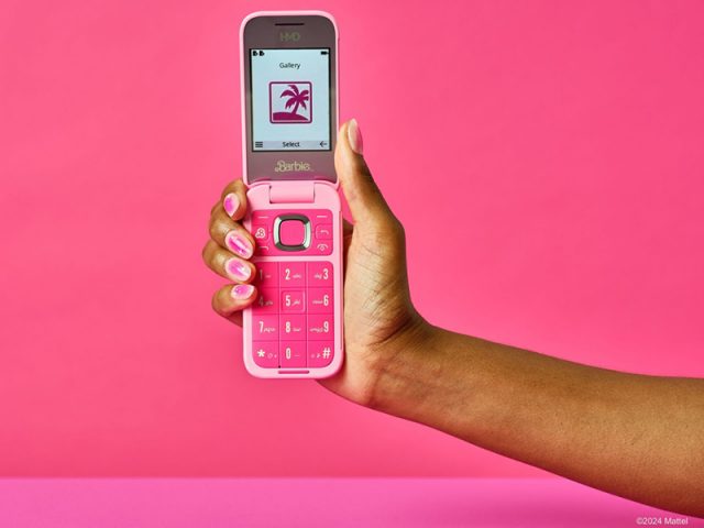 hmd3 HMD Barbie Phone
